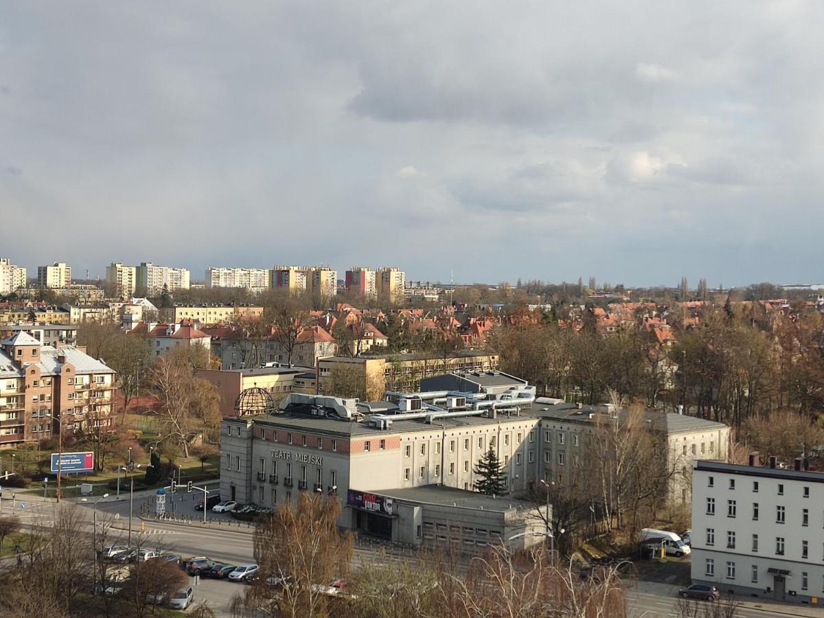 Apartament Z Widokiem Na Miasto Гливице Экстерьер фото